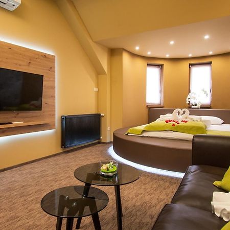 Veresegyház Veres Motel מראה חיצוני תמונה