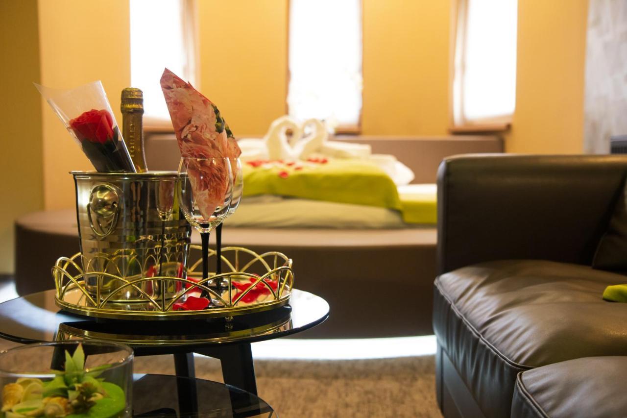 Veresegyház Veres Motel מראה חיצוני תמונה