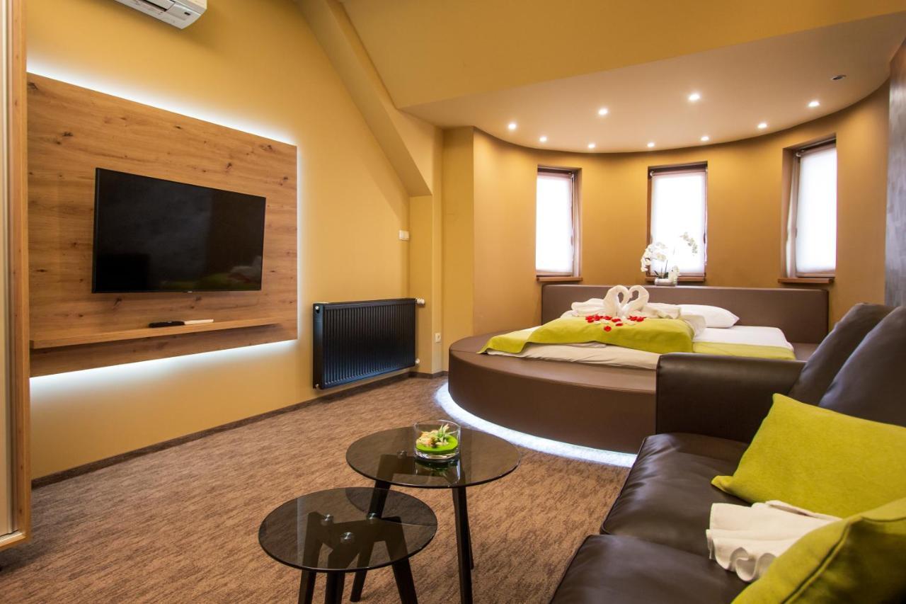 Veresegyház Veres Motel מראה חיצוני תמונה